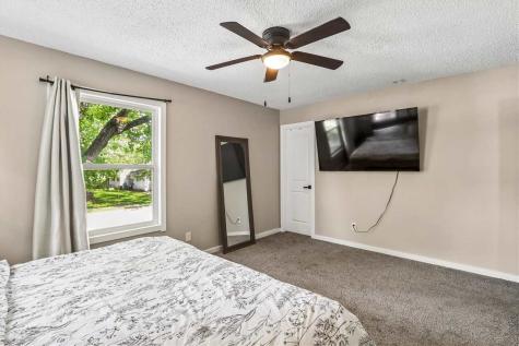 704 14th Avenue Coralville IA 52241