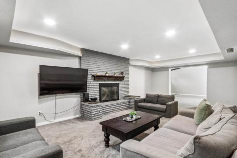 704 14th Avenue Coralville IA 52241