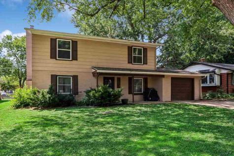 704 14th Avenue Coralville IA 52241
