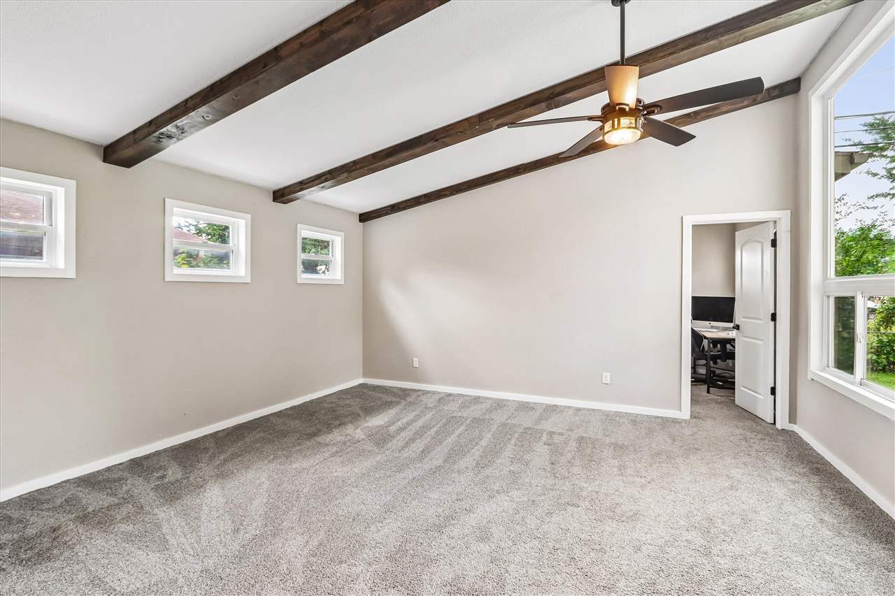 704 14th Avenue Coralville IA 52241