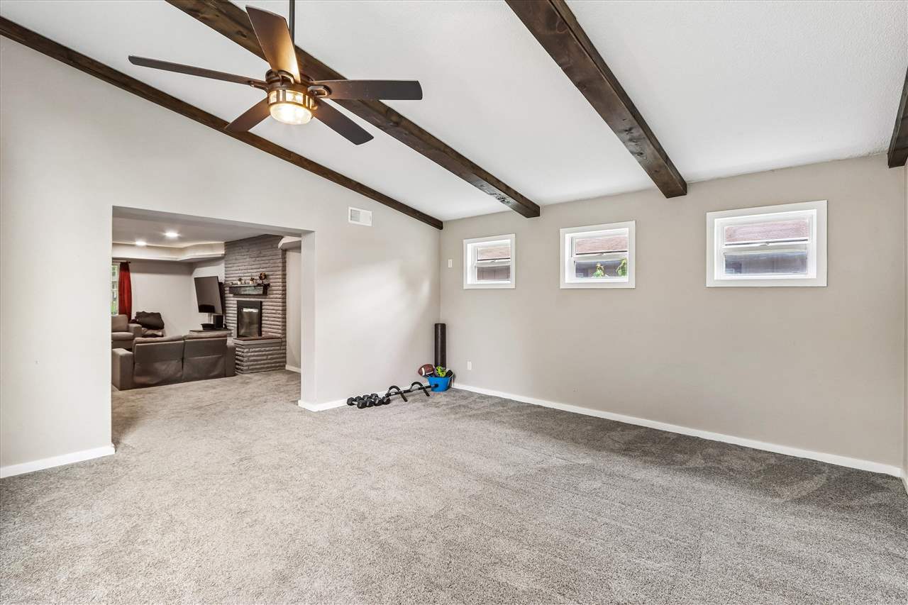 704 14th Avenue Coralville IA 52241
