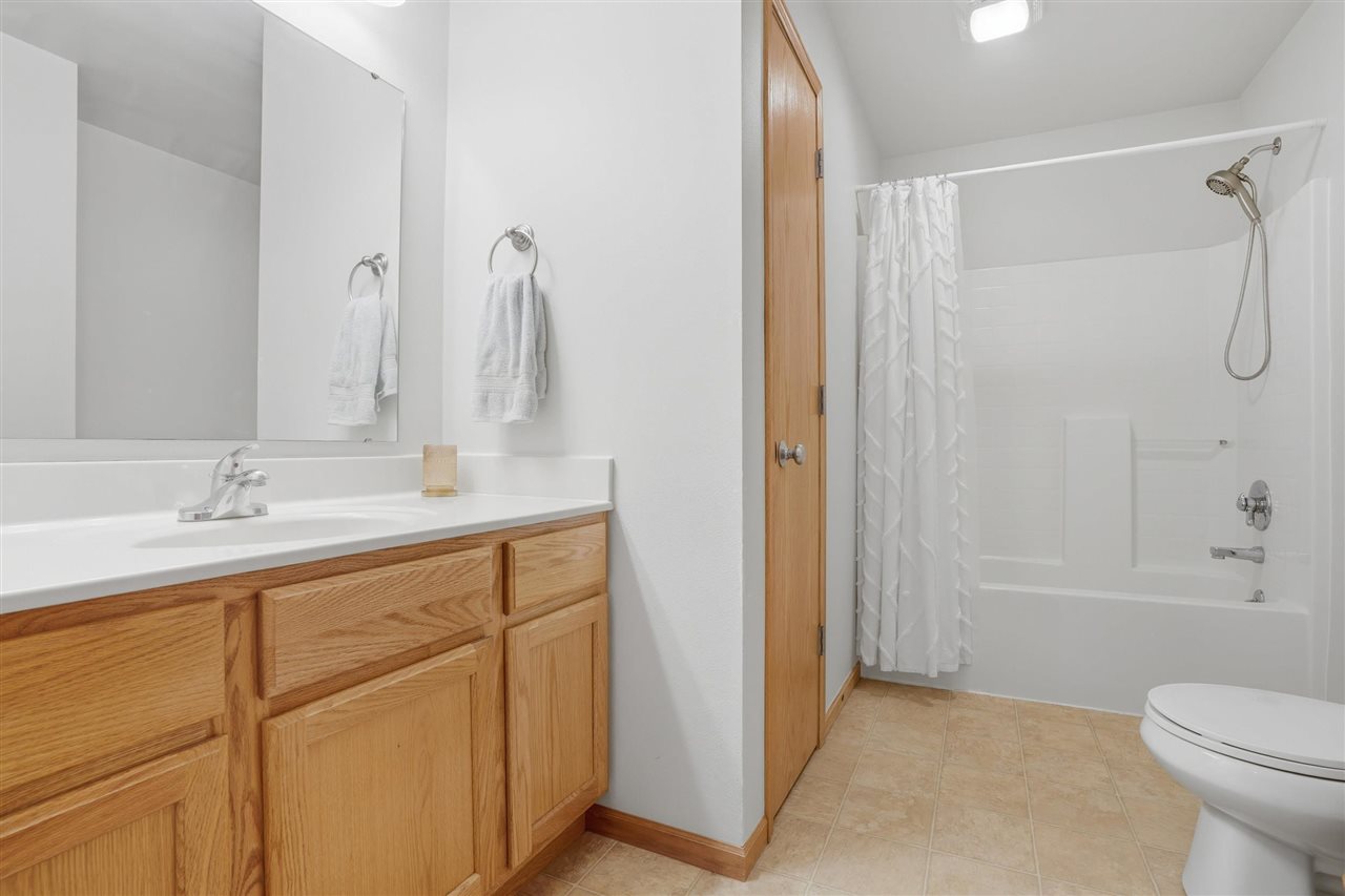 7 Ambrose Court Coralville IA 52241