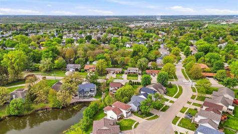 7 Ambrose Court Coralville IA 52241