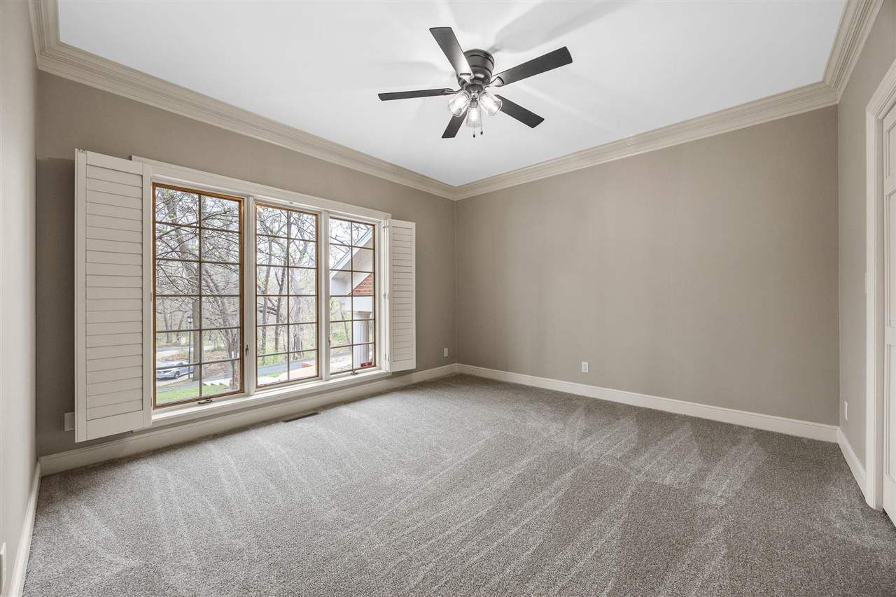 2010 Spoon Creek Court SE Cedar Rapids IA 52403