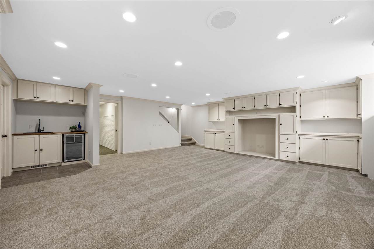 2010 Spoon Creek Court SE Cedar Rapids IA 52403