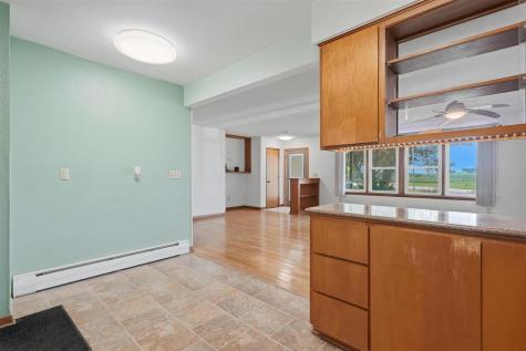 703 E State Williamsburg IA 52361