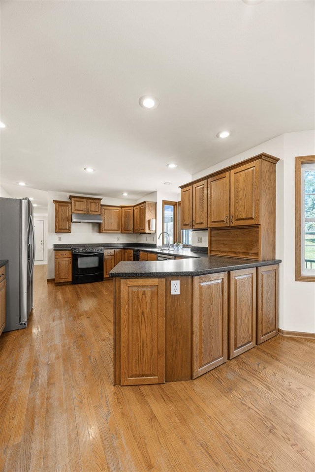 942 Bluffwood Drive Iowa City IA 52245