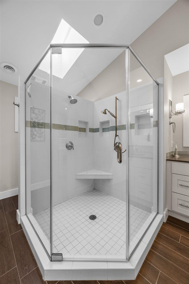 942 Bluffwood Drive Iowa City IA 52245