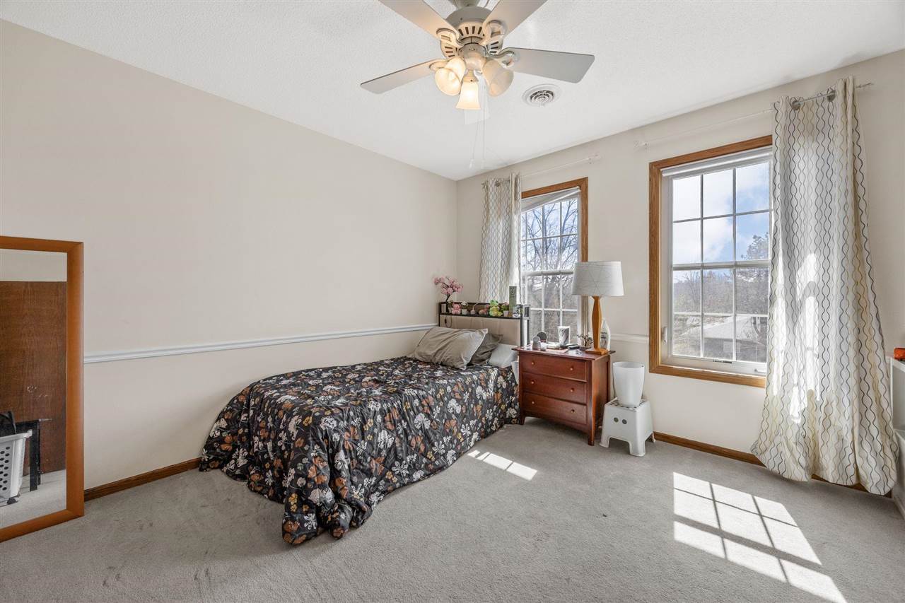 942 Bluffwood Drive Iowa City IA 52245
