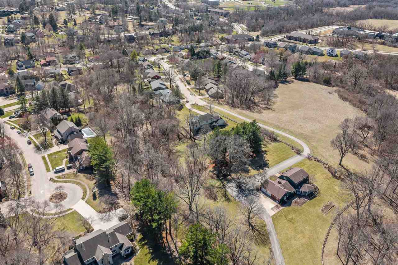 942 Bluffwood Drive Iowa City IA 52245