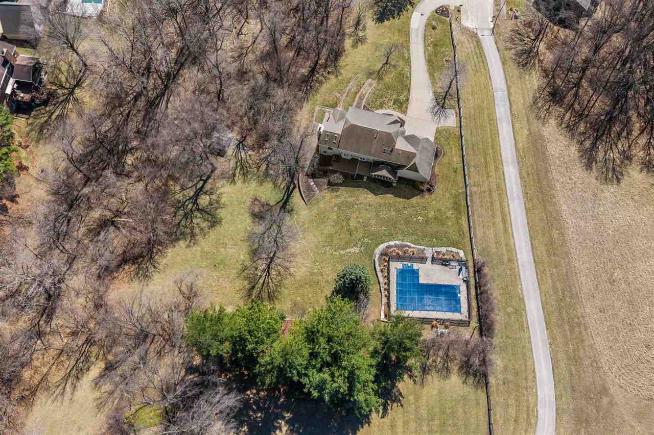 942 Bluffwood Drive Iowa City IA 52245
