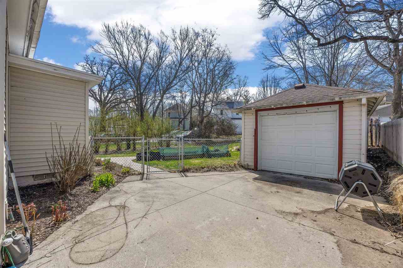 1211 Muscatine Avenue Iowa City IA 52240