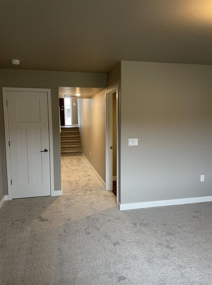 800 Armands Lane Tiffin IA 52340