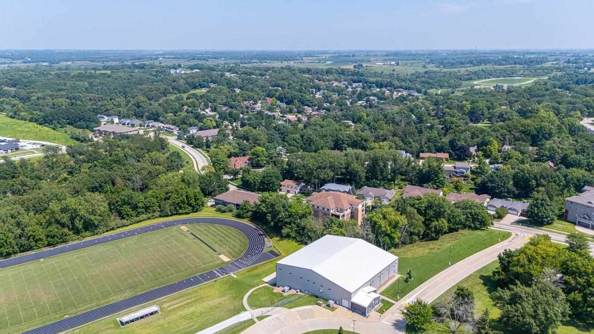 612 N 1st Avenue Iowa City IA 52245