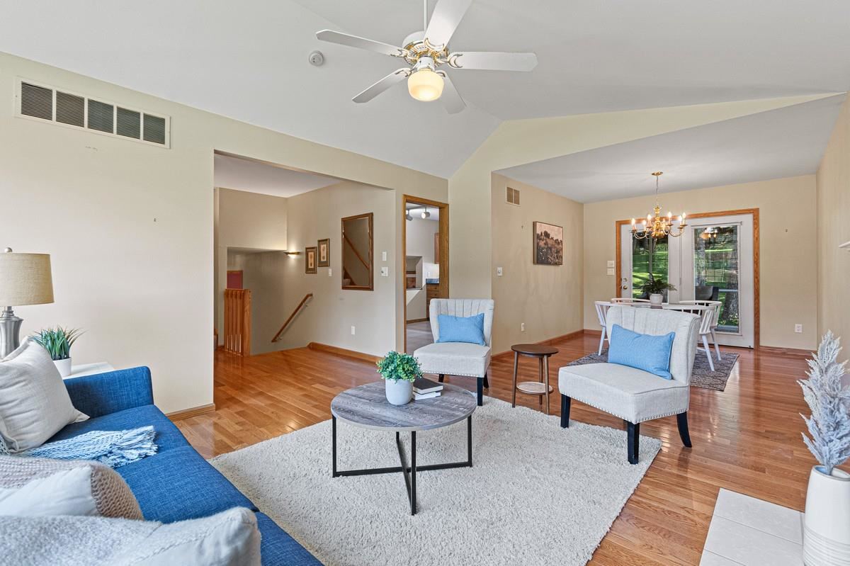 612 N 1st Avenue Iowa City IA 52245