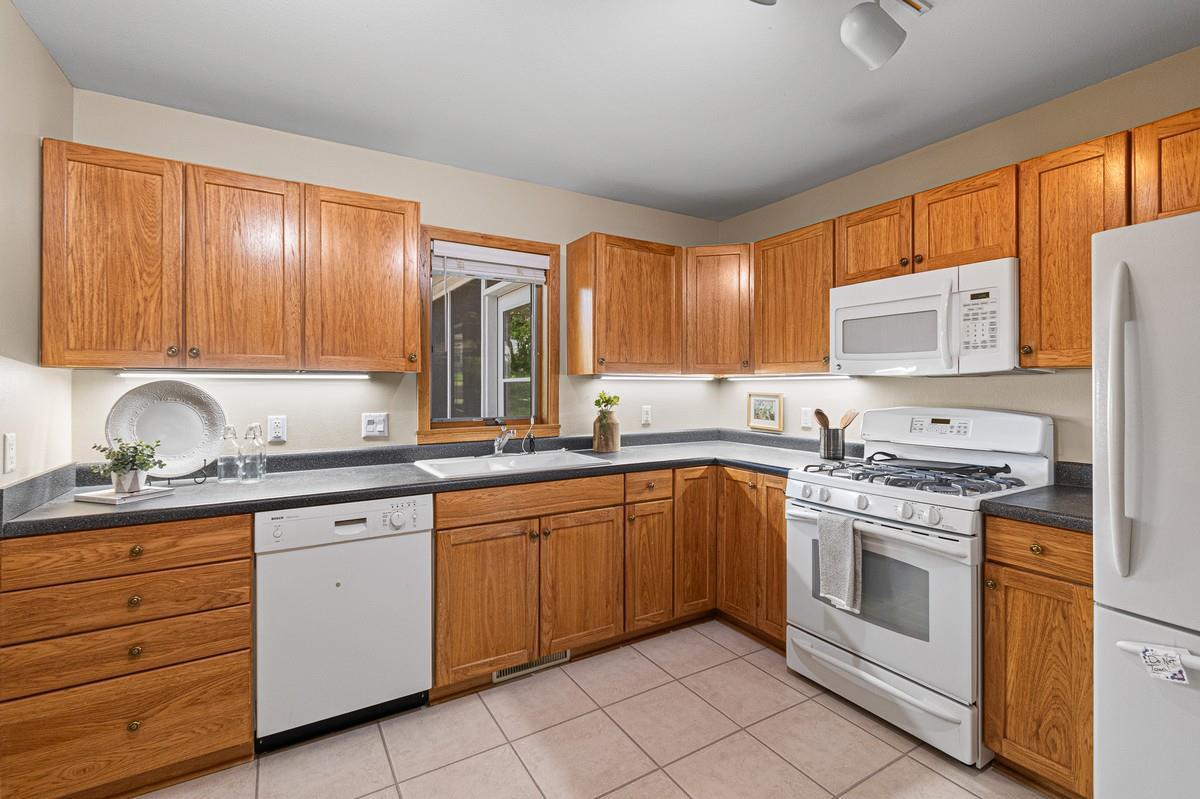 612 N 1st Avenue Iowa City IA 52245