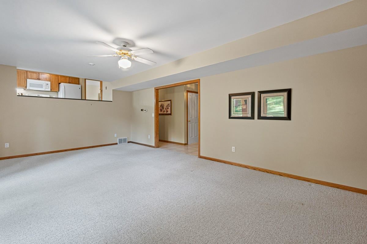 612 N 1st Avenue Iowa City IA 52245