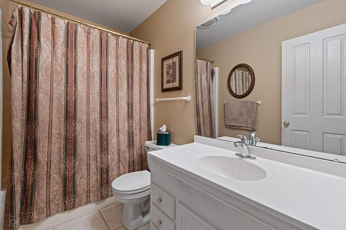 612 N 1st Avenue Iowa City IA 52245