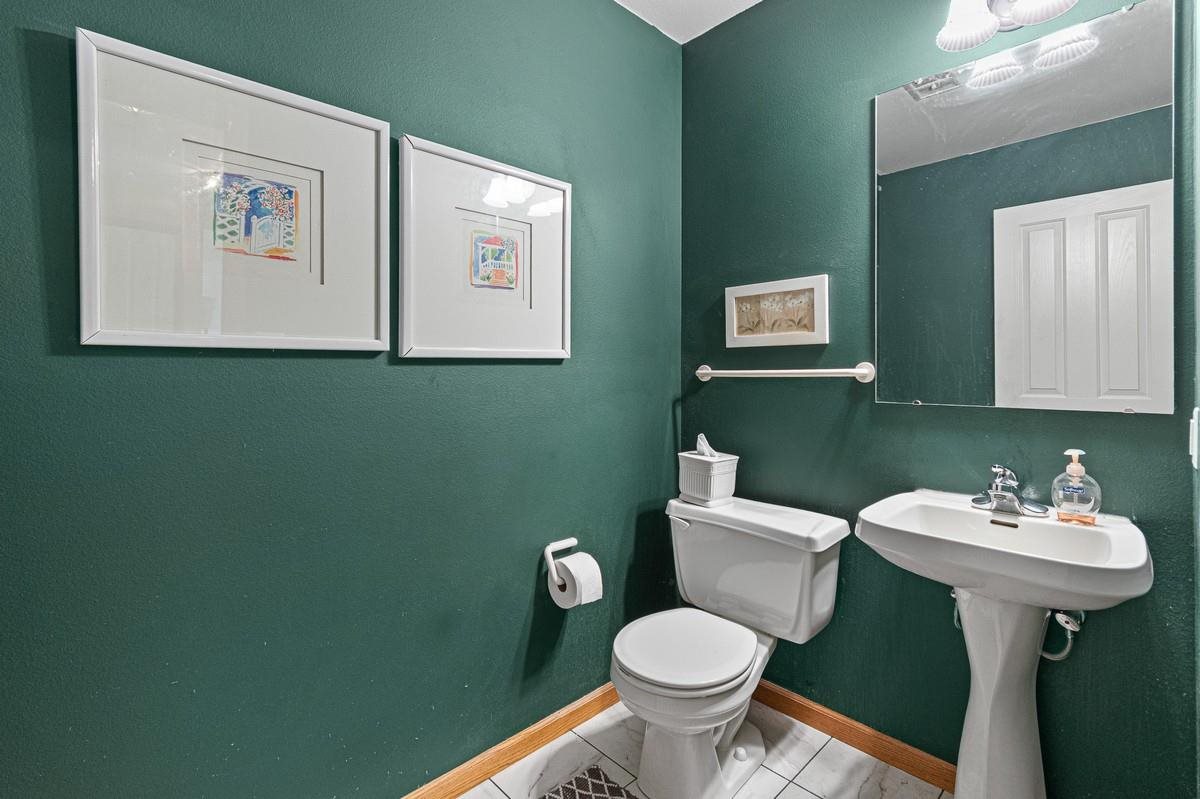 612 N 1st Avenue Iowa City IA 52245