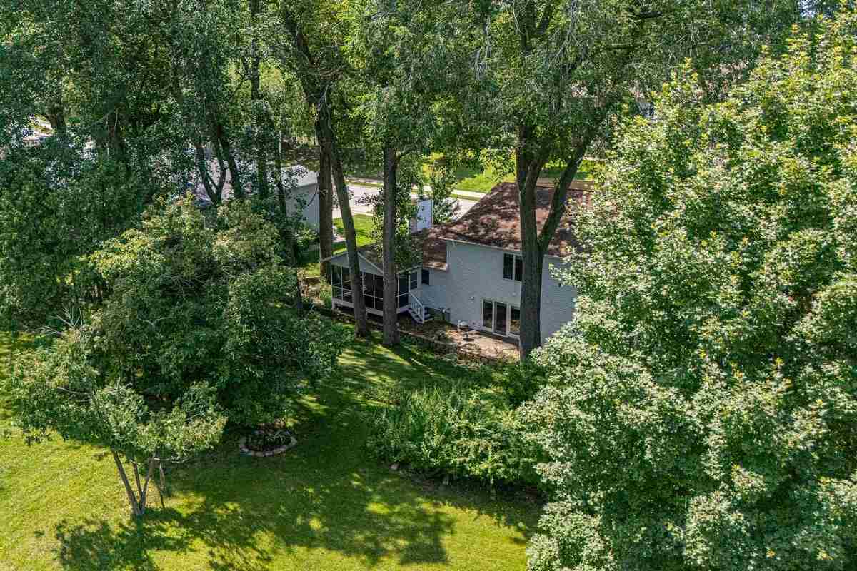 612 N 1st Avenue Iowa City IA 52245