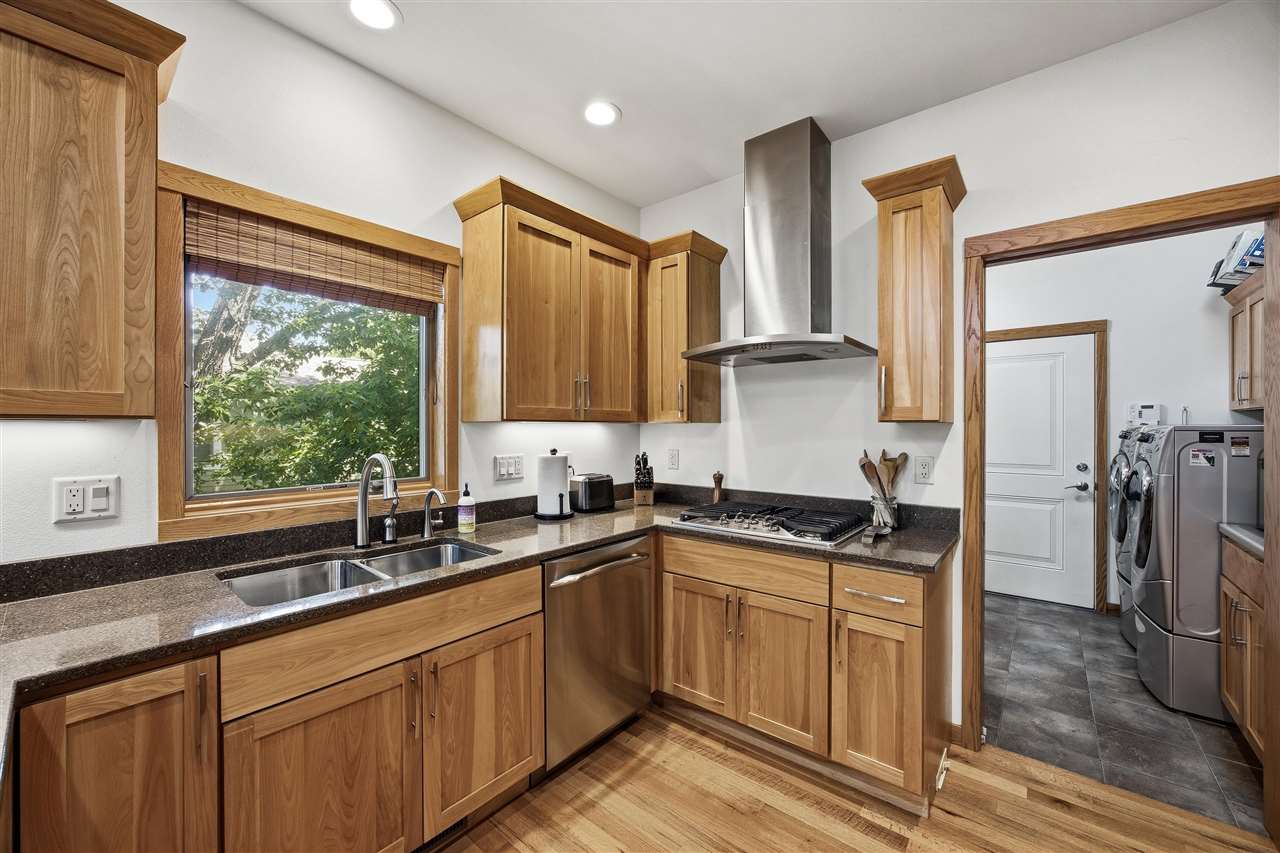 60 Marietta Avenue Iowa City IA 52246