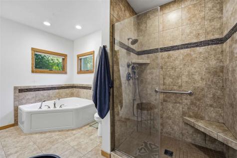 60 Marietta Avenue Iowa City IA 52246