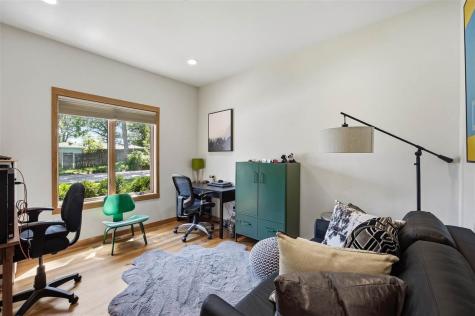 60 Marietta Avenue Iowa City IA 52246