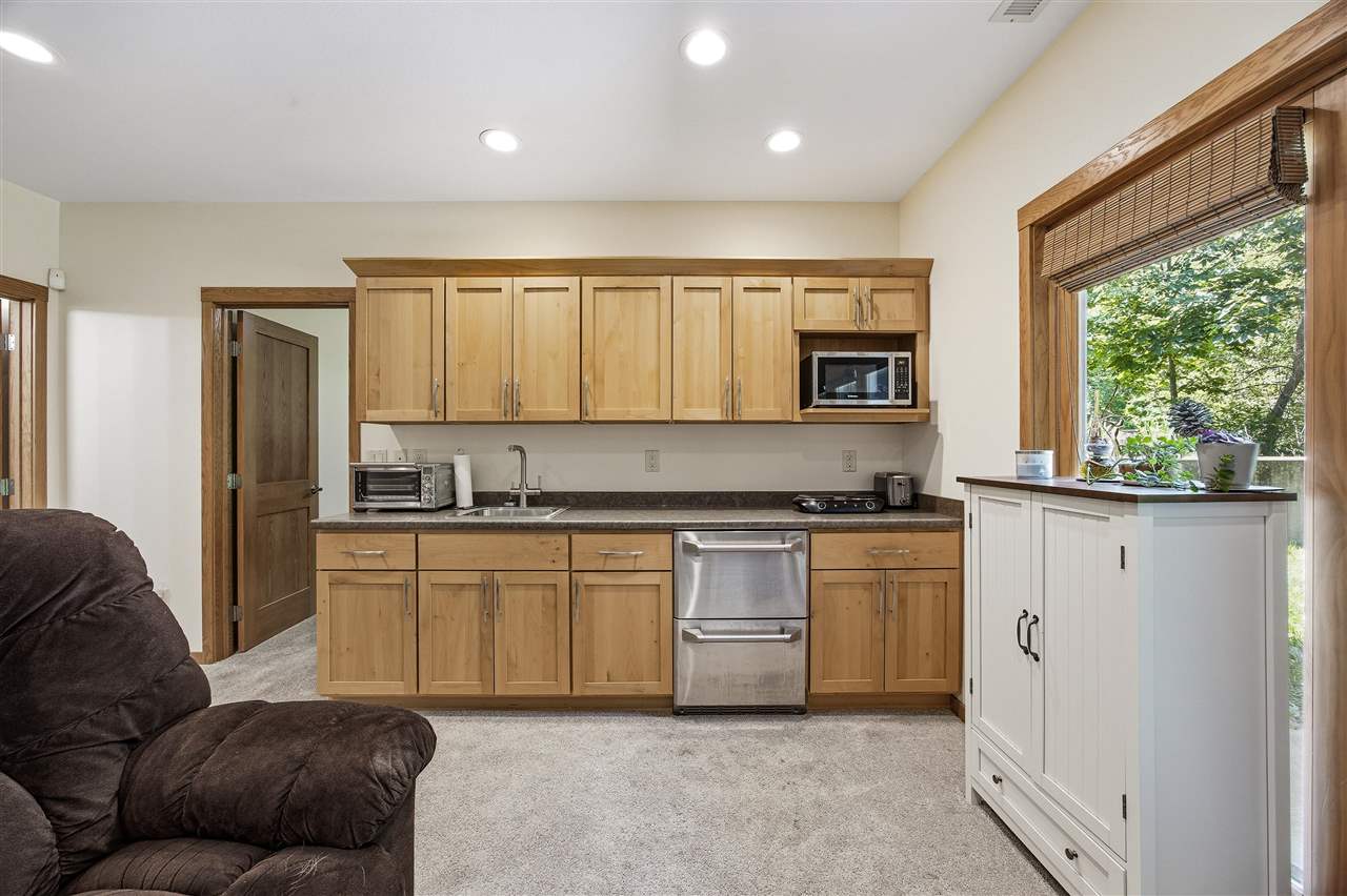 60 Marietta Avenue Iowa City IA 52246