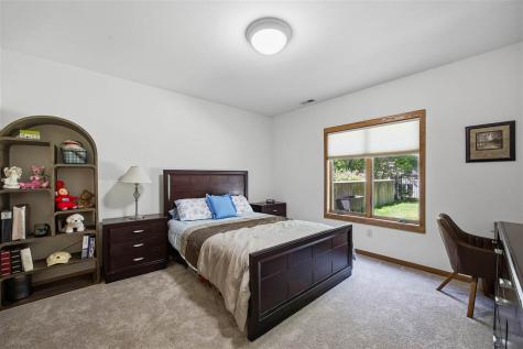 60 Marietta Avenue Iowa City IA 52246