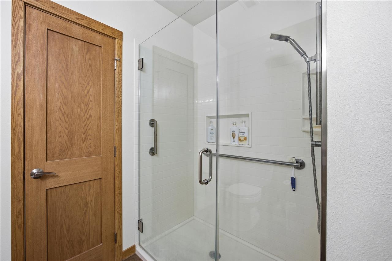 60 Marietta Avenue Iowa City IA 52246