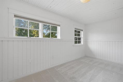 610 S Dubuque Street Solon IA 52333