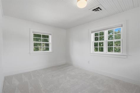 610 S Dubuque Street Solon IA 52333
