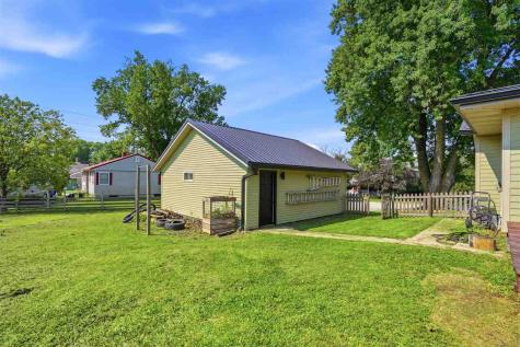 610 S Dubuque Street Solon IA 52333