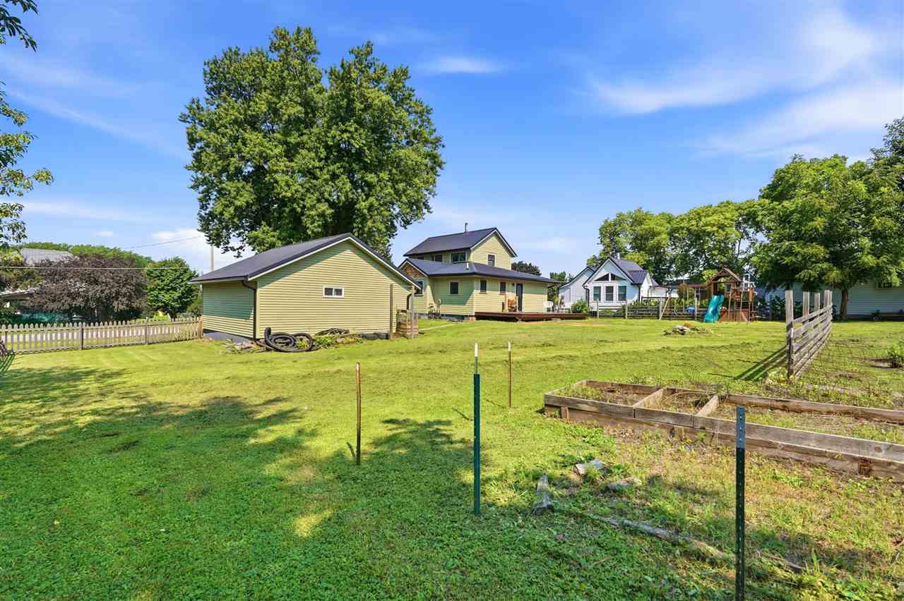610 S Dubuque Street Solon IA 52333