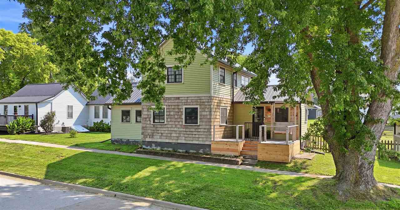 610 S Dubuque Street Solon IA 52333