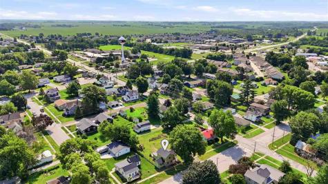 610 S Dubuque Street Solon IA 52333