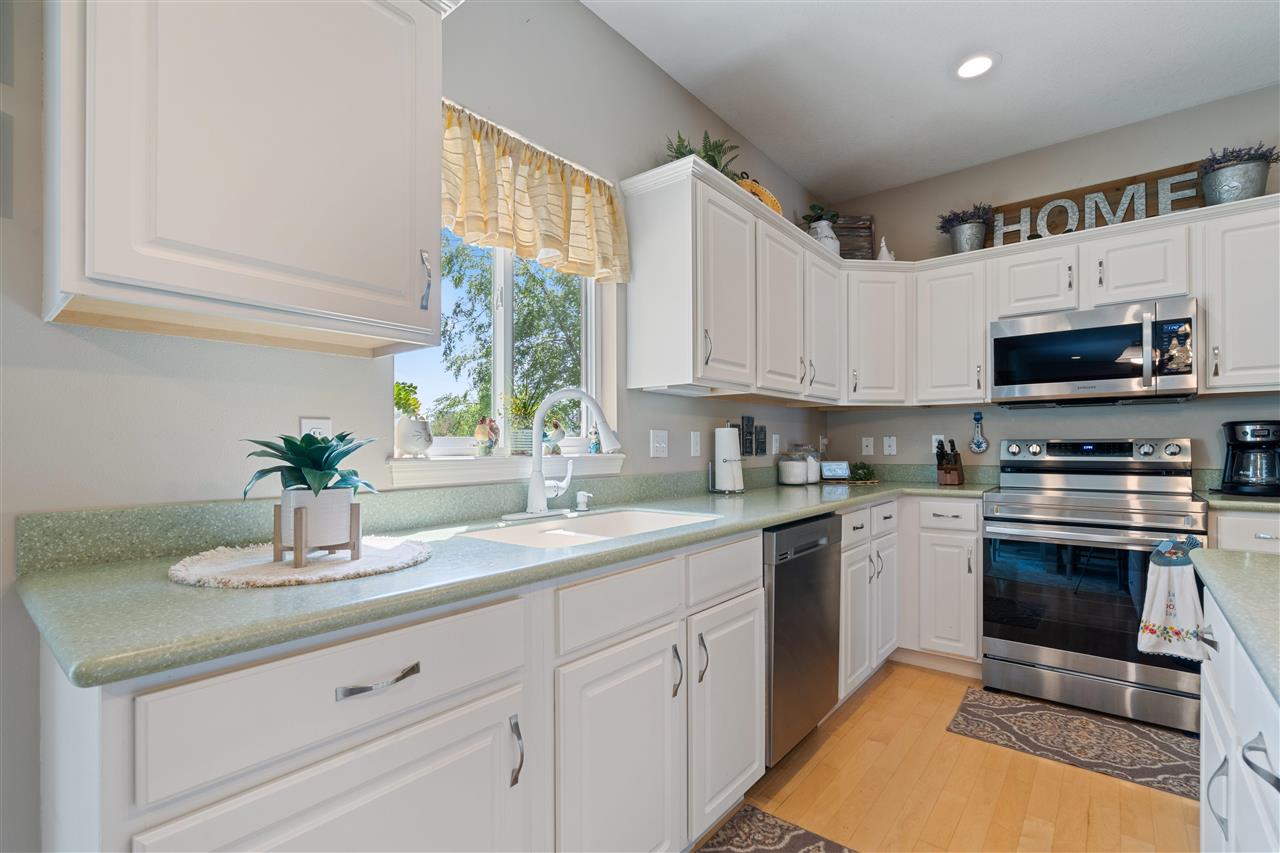 3205 Lennon Lane Marion IA 52302