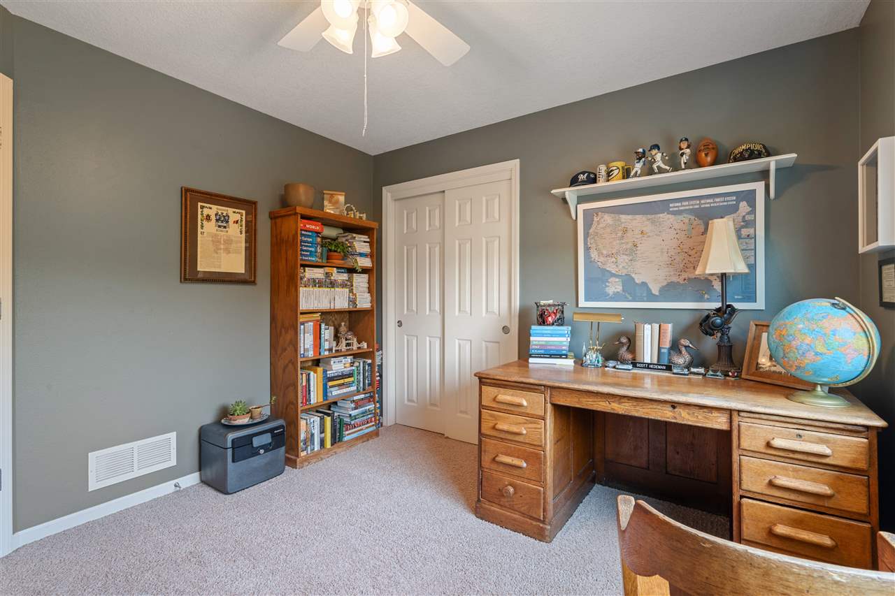 3205 Lennon Lane Marion IA 52302