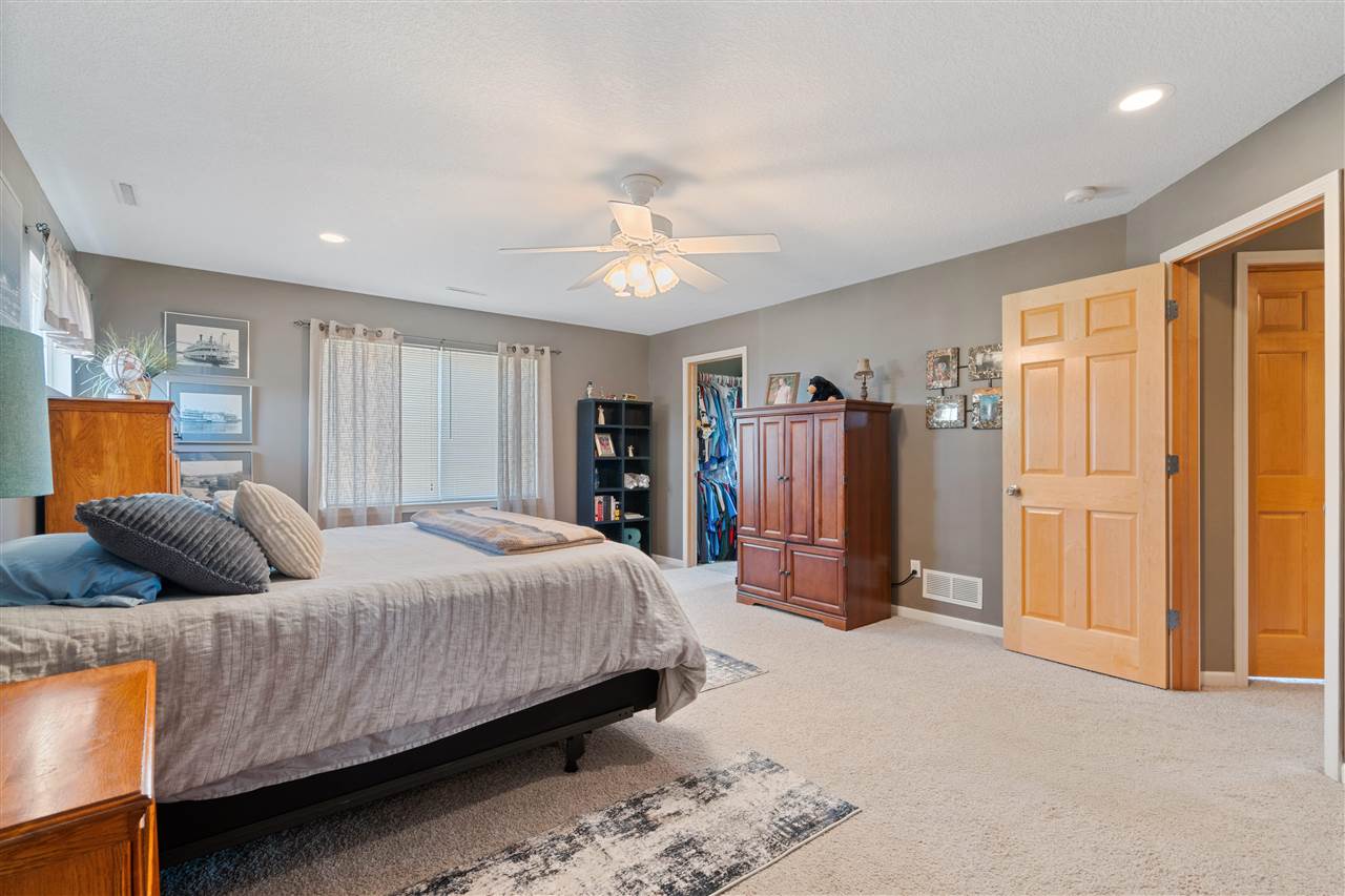 3205 Lennon Lane Marion IA 52302