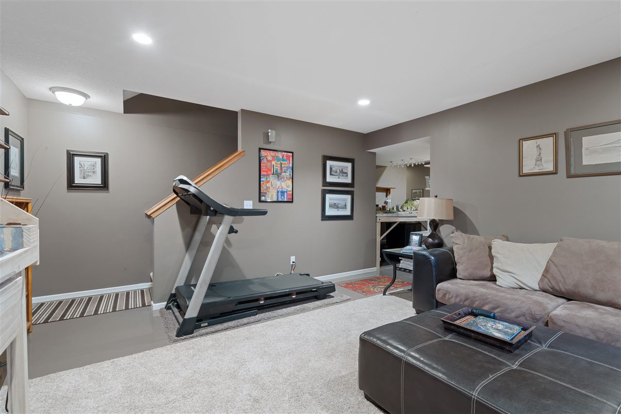3205 Lennon Lane Marion IA 52302