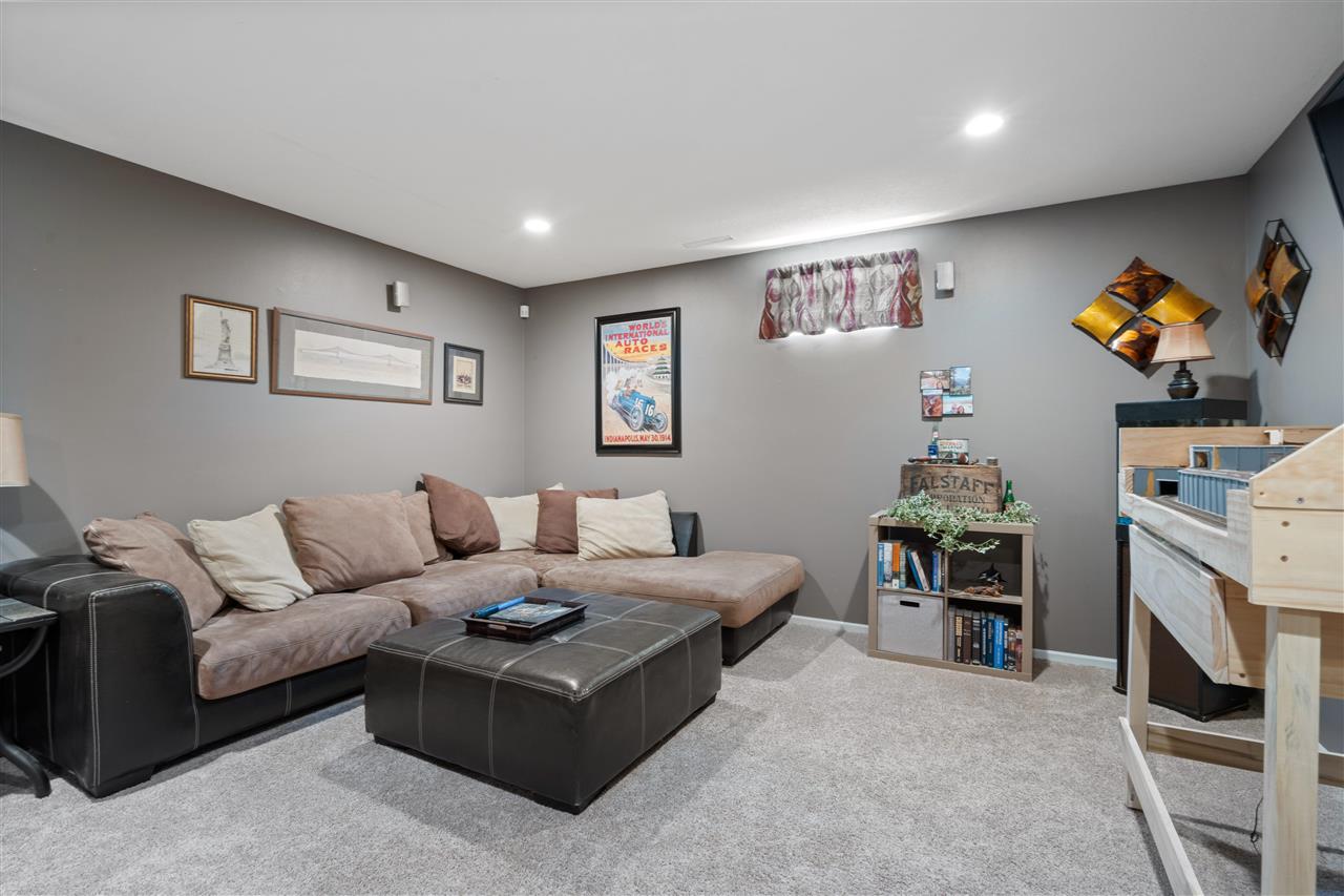3205 Lennon Lane Marion IA 52302