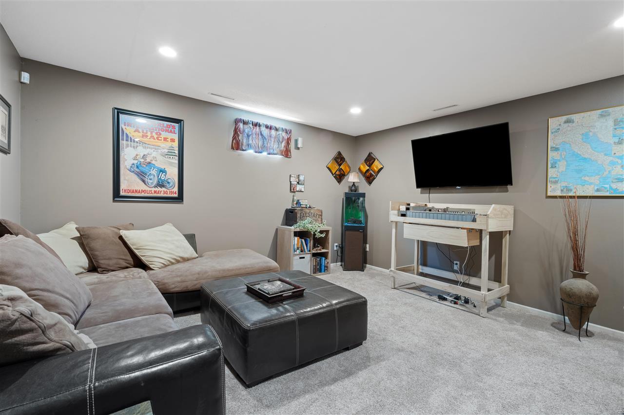3205 Lennon Lane Marion IA 52302