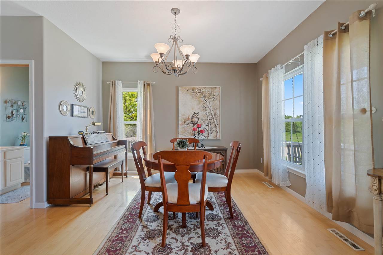 3205 Lennon Lane Marion IA 52302