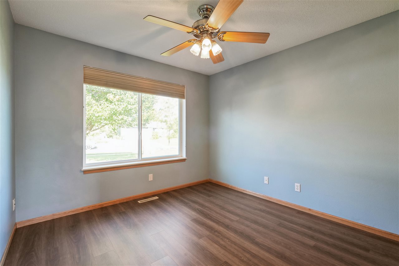 1007 Wolf Drive NW Cedar Rapids IA 52405