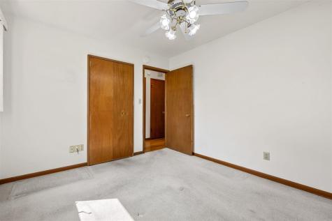 1108 Dover Street Iowa City IA 52240