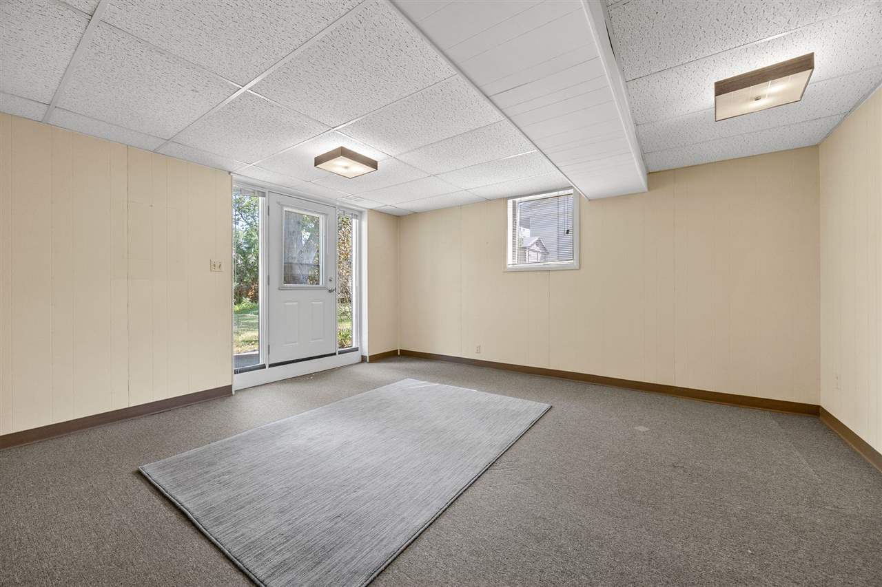 1108 Dover Street Iowa City IA 52240