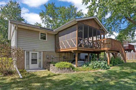 1108 Dover Street Iowa City IA 52240