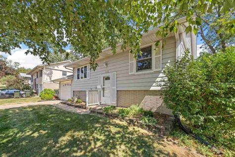 1108 Dover Street Iowa City IA 52240