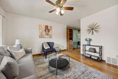 1108 Dover Street Iowa City IA 52240