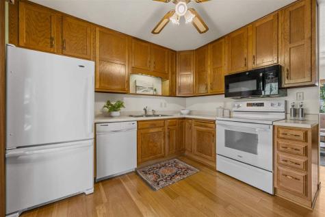 1108 Dover Street Iowa City IA 52240